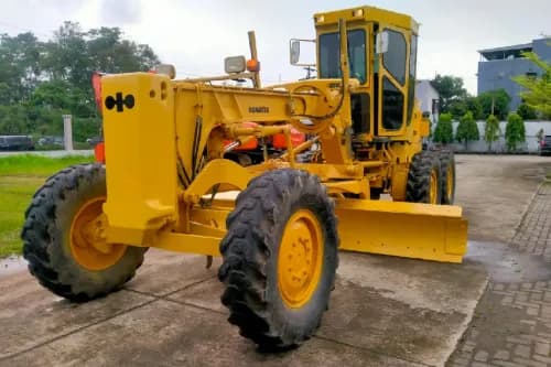 Komatsu GD511A-1